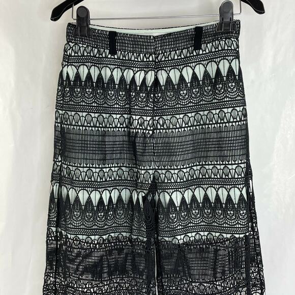Self Portrait Black Mint Sheer Guipure Lace Culottes Pants NWT Size US 4 - Picture 8 of 12
